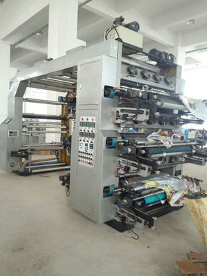 China Impresora flexográfica automática de 6 colores con el rodillo hidráulico proveedor